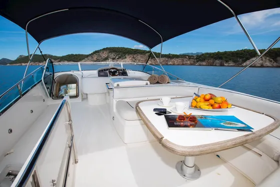 M/Y Malawi Fairline