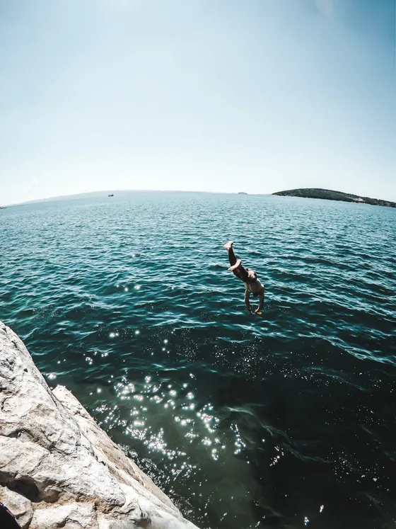 Cliff diving thrills in Dubrovnik. Explore Croatia's coast with Tendo.