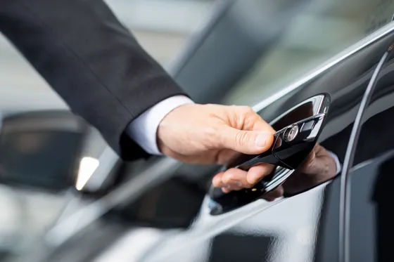 Dubrovnik hotel pickup, private boat tour. Door-to-door service for your comfort & convenience.