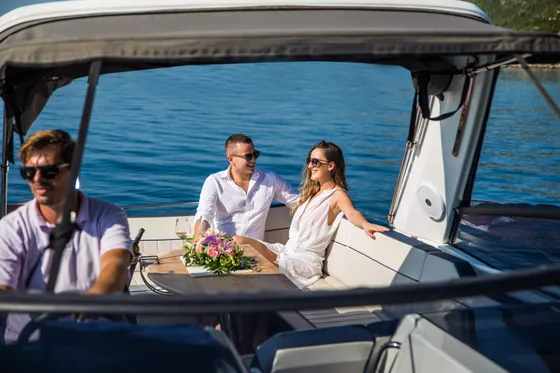 Jeanneau Leader 30 Outboard