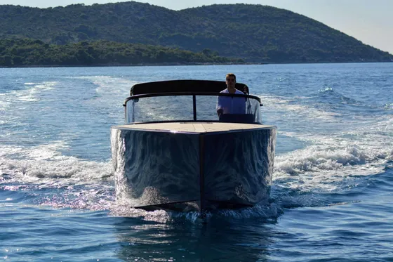 Dubrovnik boat charter. Bespoke excursions with Tendo Luxury Travel