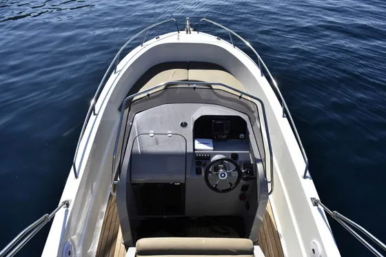 atlantic 670 open - medium class speedboat