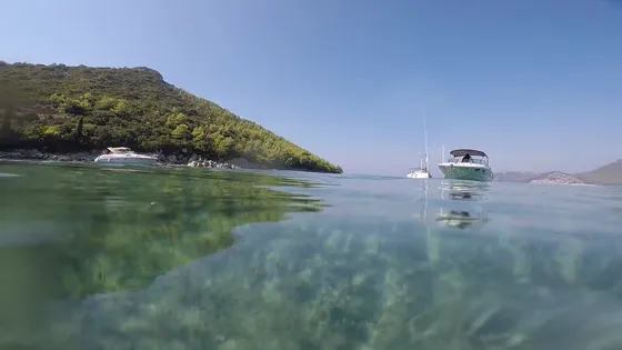Crystal-clear Adriatic waters near Dubrovnik. Book a boat tour with Tendo Travel.