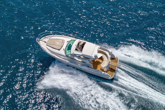 Prestige 34 motor yacht charter in Split - photo 03