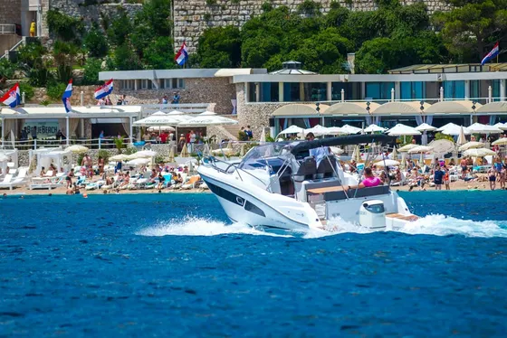 Cap Camarat 9 WA private boat for Blue Cave Tour Dubrovnik with Sunj Beach swim stop