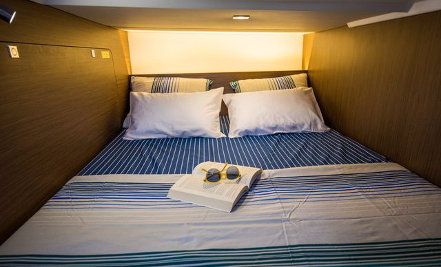 Jeanneau Leader 30 Outboard