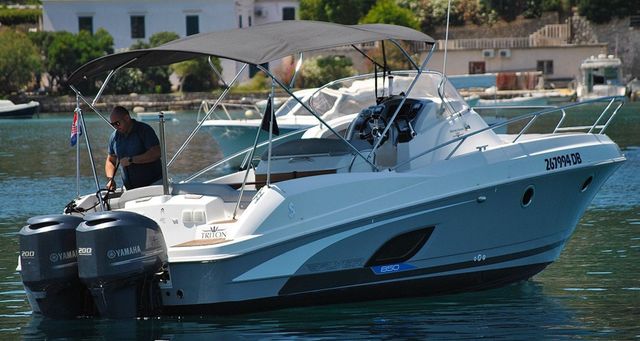 Private boat tour to the island Mljet