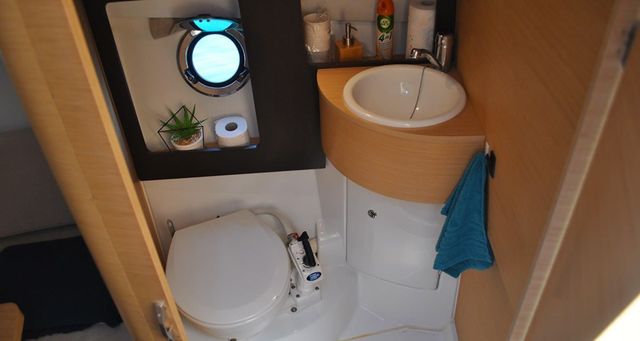 Create your own custom itinerary for a private boat tour.