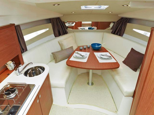 Dubrovnik boat tour cabin, comfort & style for your Adriatic adventure.