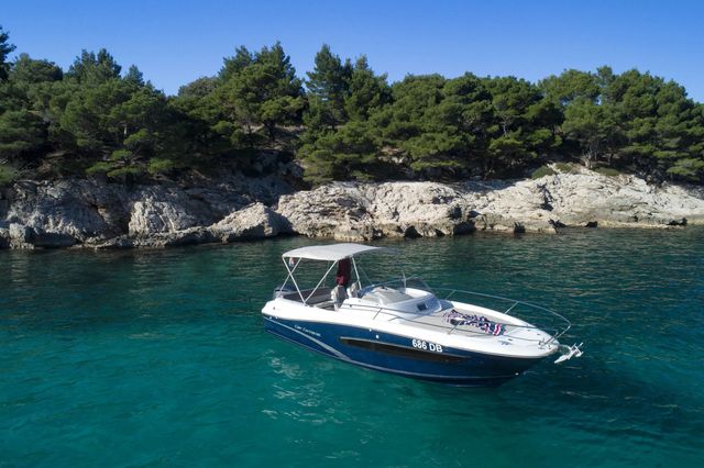 Luxury boat charter from Dubrovnik. Discover hidden coves and crystal-clear waters.