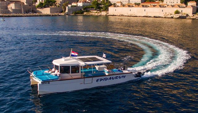 catamaran tour of the dubrovnik archipelago image 4