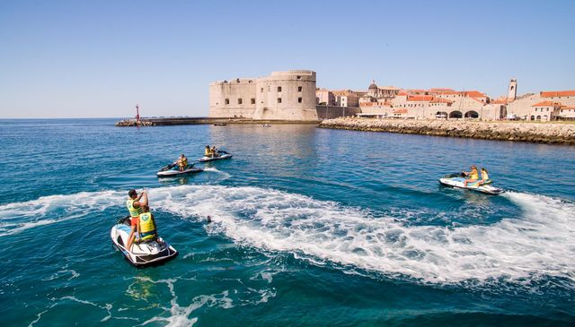 jet ski safari tour along the dubrovnik riviera image 4