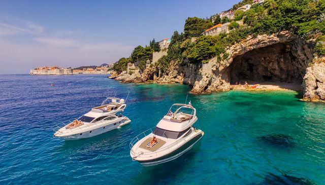 private yacht jeanneau prestige 440 fly image 1