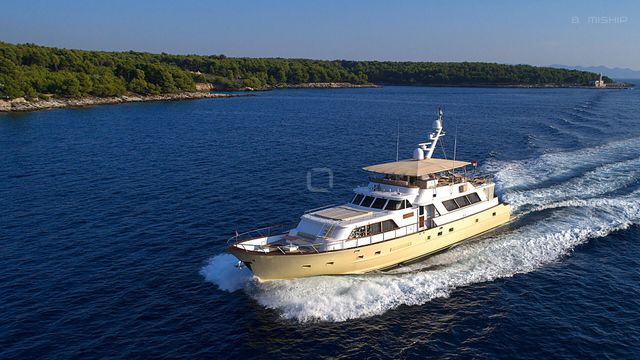 Explore the Adriatic from Dubrovnik with Tendo Travel.