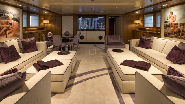 Seven-star experience, this yacht is ideal for up to 12 pax