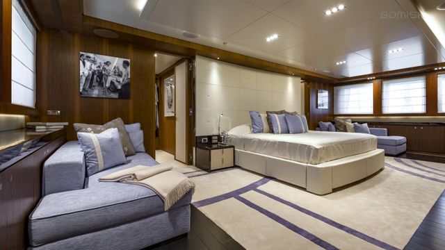 Seven-star experience, this yacht is ideal for up to 12 pax