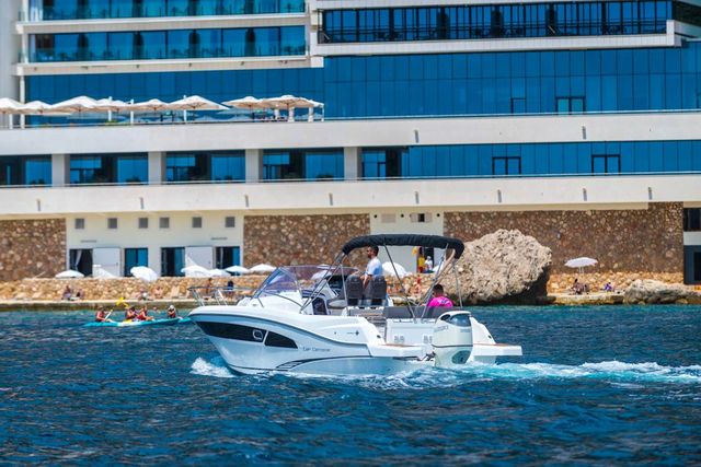 Jeanneau Cap Camarat 9 - Private boat tour. In front of Dubrovnik Excelsior Hotel